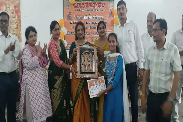 विकसित भारत 2047 पर भाषण प्रतियोगिता में आंचल मिश्र प्रथम, 11 कॉलेजों के 33 विद्यार्थी हुए शामिल